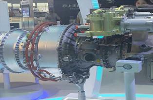 �ߏ�(qi��ng)��ճ�ӭh(hu��n)���z��